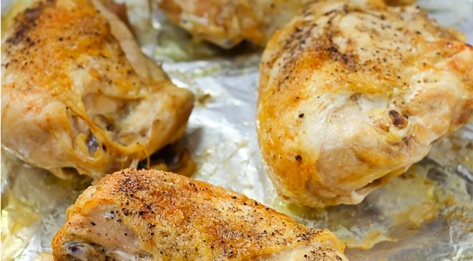 Baked Chicken With Onions, Peas and Potatoes